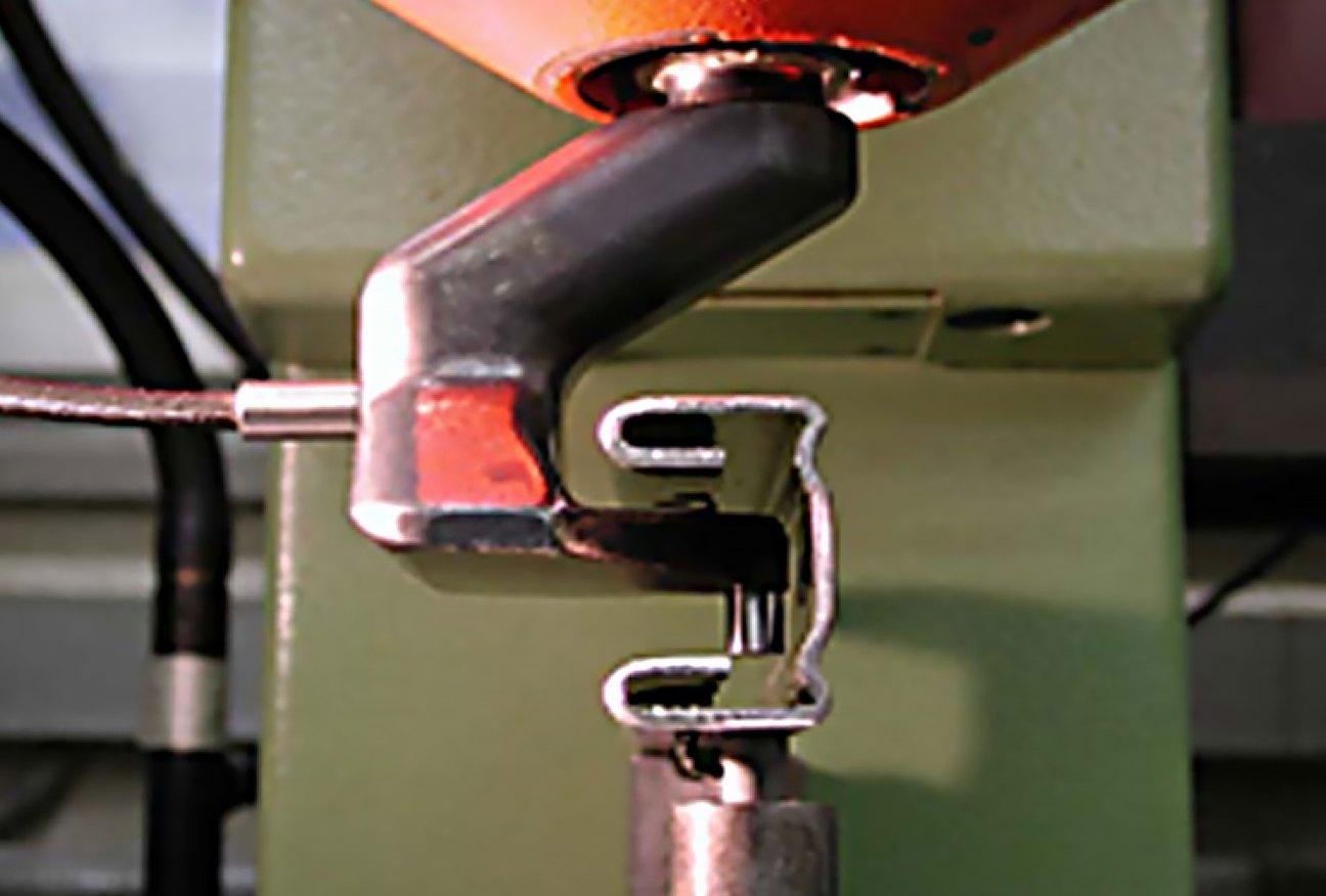 Dźwignia z przegubem kulowym