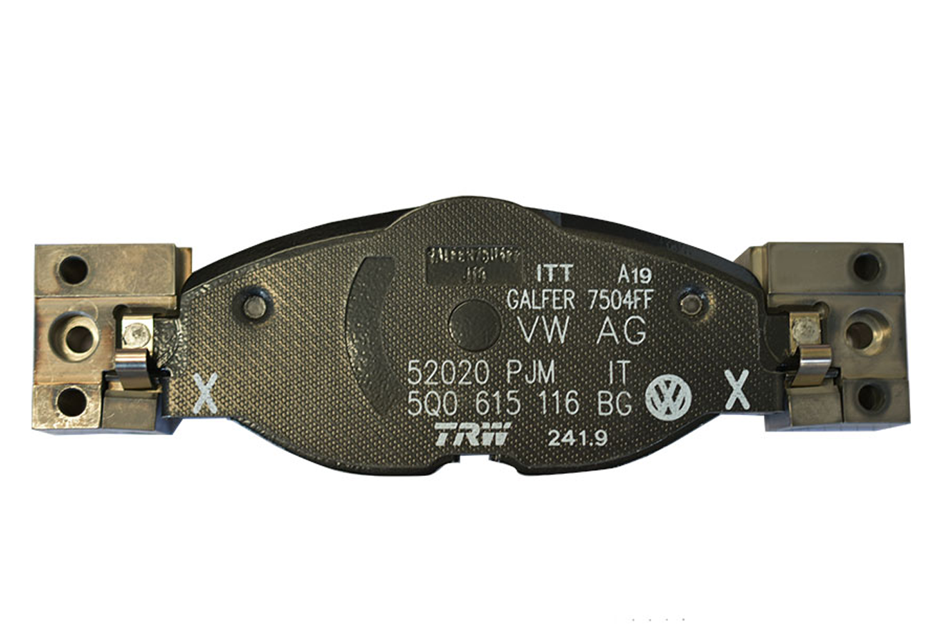 Nity w hamulcach samochodowych