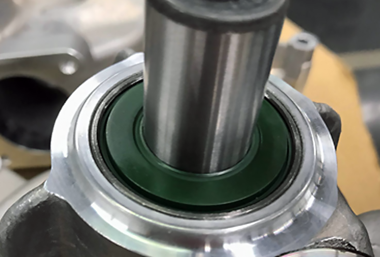 Rolowanie tulei pompy wodnej